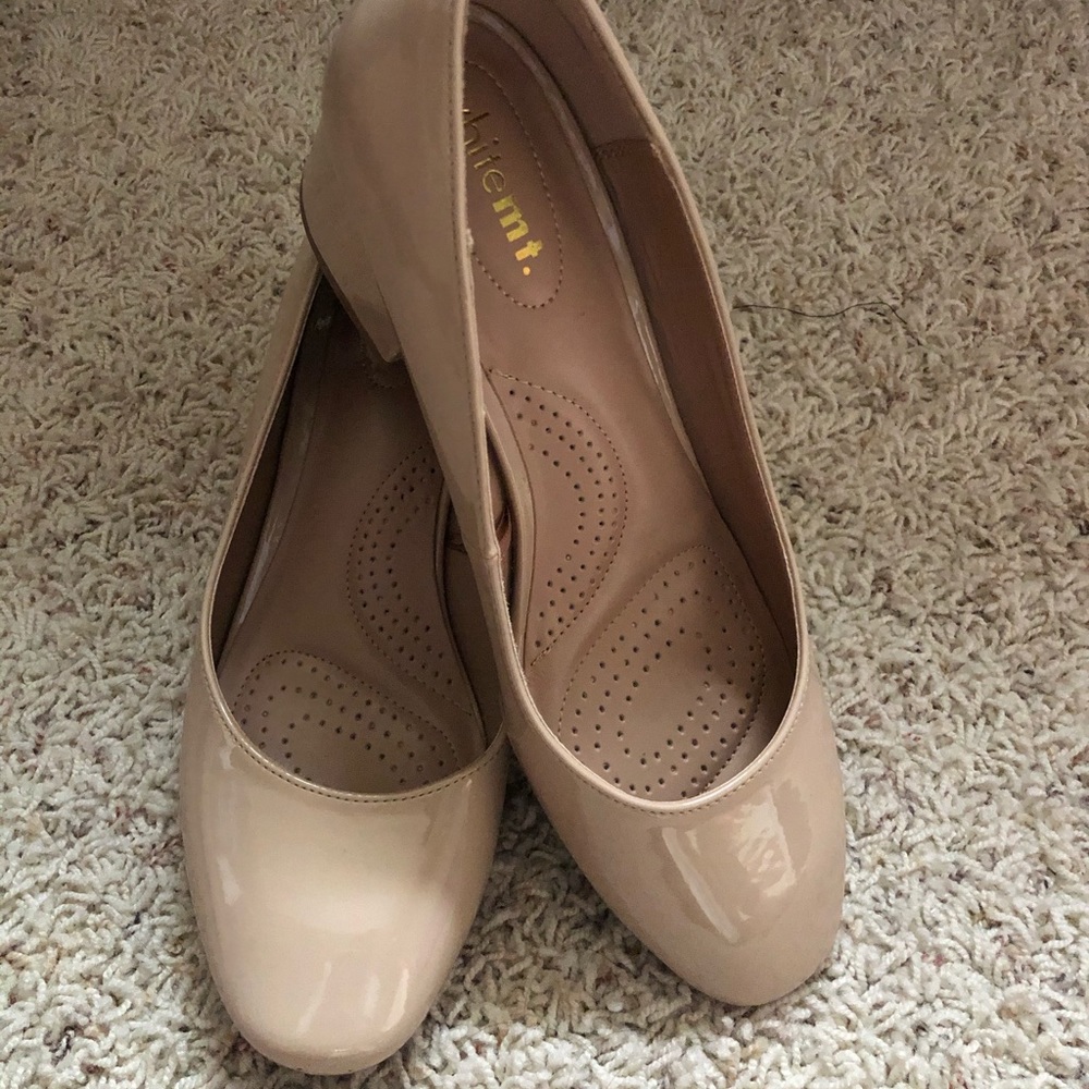 White Mountain Women’s Nude Heels